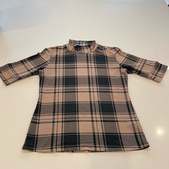 Stretch mock neck by Femme Carriere - Picture 1 of 6